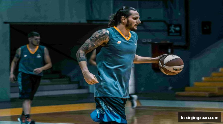 🔥燃爆全场，赛事直播即刻开启！⚽️🏀